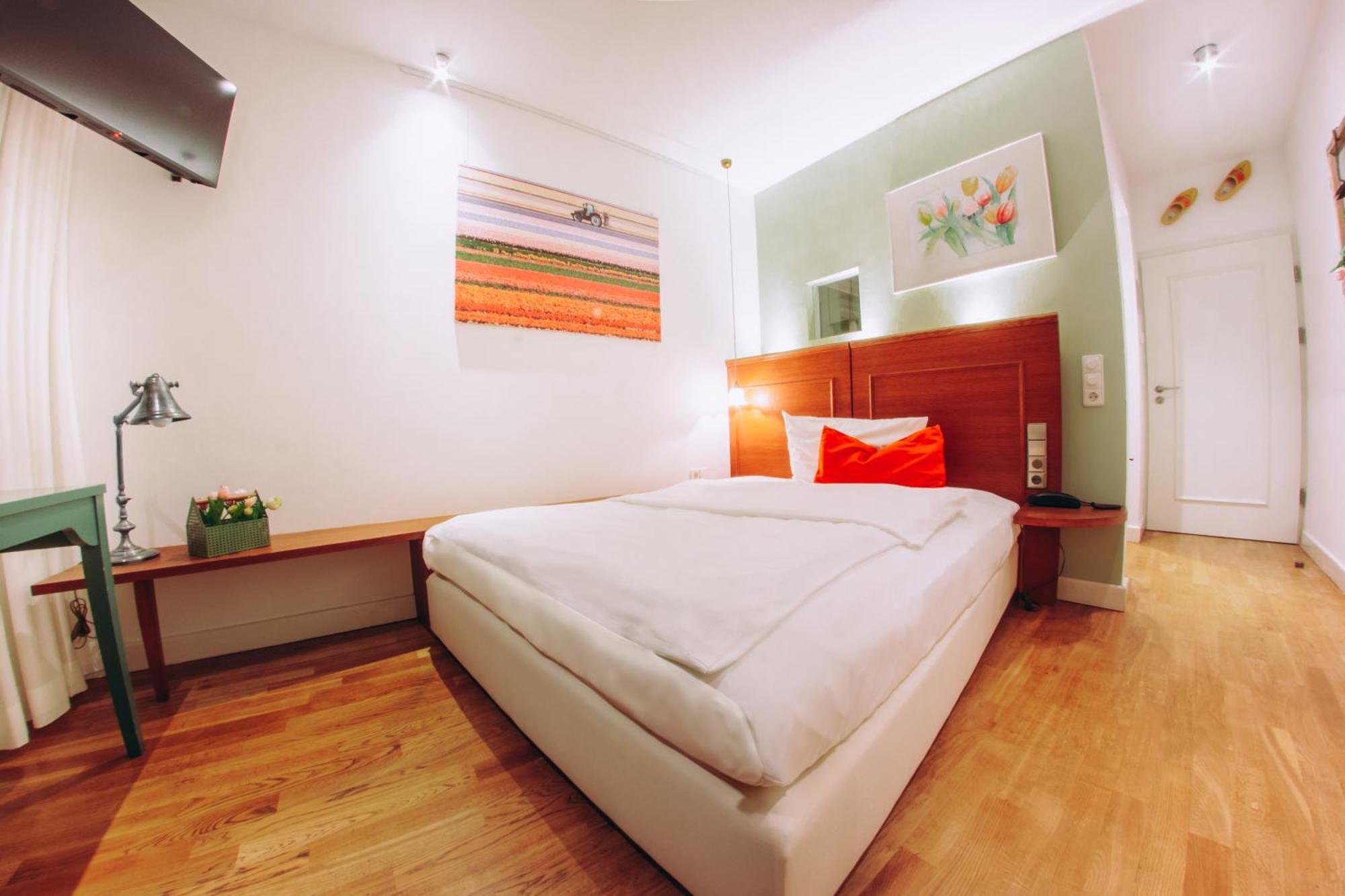 Hotel Zum Ochsen Oberstenfeld Εξωτερικό φωτογραφία